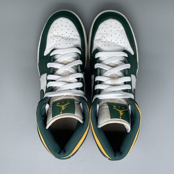 Jordan 1‎ Mid GS Sonics Basketball Shoes Youth Sz 6Y Women's Sz 7.5 - Picture 4 of 10